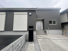 【神奈川県/横浜市泉区下和泉】泉区下和泉3丁目　新築戸建　2号棟 外観：全２棟正面