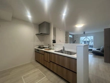 【神奈川県/横浜市泉区下和泉】泉区下和泉3丁目　新築戸建　2号棟 LDK