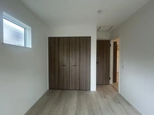 【神奈川県/横浜市泉区下和泉】泉区下和泉3丁目　新築戸建　2号棟 洋室