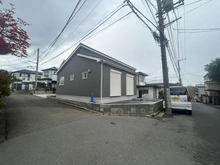 【神奈川県/横浜市泉区下和泉】泉区下和泉3丁目　新築戸建　2号棟 外観：全２棟正面