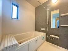 【神奈川県/横浜市神奈川区三ツ沢下町】神奈川区三ツ沢下町全3棟　1号棟 浴室