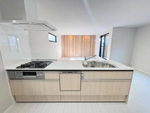 【神奈川県/横浜市神奈川区三ツ沢下町】神奈川区三ツ沢下町全3棟　2号棟 キッチン