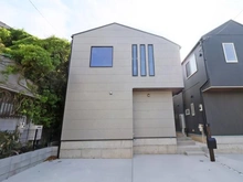 【神奈川県/横浜市南区永田北】南区永田北2丁目新築戸建全2棟/1号棟 建築中の外観：全２棟　正面