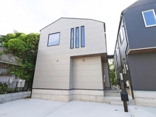 【神奈川県/横浜市南区永田北】南区永田北2丁目新築戸建全2棟/1号棟 建築中の外観：全２棟　正面