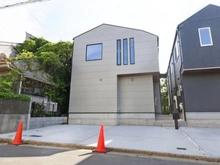 【神奈川県/横浜市南区永田北】南区永田北2丁目新築戸建全2棟/1号棟 建築中の外観：全２棟　正面