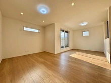 【神奈川県/横浜市南区六ツ川】横浜市南区六ツ川2丁目　新築戸建 リビング・ダイニング