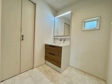 【神奈川県/横浜市南区六ツ川】横浜市南区六ツ川2丁目　新築戸建 洗面所