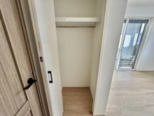 【神奈川県/横浜市南区六ツ川】横浜市南区六ツ川2丁目　新築戸建 収納：洋室約5.8帖