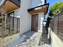 【神奈川県/横浜市青葉区市ケ尾町】青葉区市ケ尾町　戸建 アプローチ