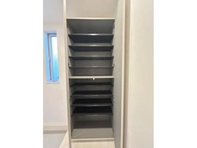 【神奈川県/横浜市西区境之谷】西区境之谷　戸建 玄関