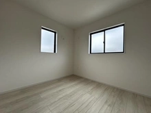 【神奈川県/横浜市港南区日野中央】港南区日野中央2丁目　新築戸建1号棟/全3棟 洋室