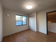 【神奈川県/横浜市鶴見区下野谷町】鶴見区下野谷町1丁目　新築戸建 洋室