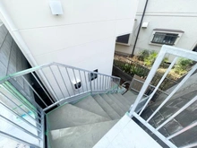 【神奈川県/横浜市港北区富士塚】港北区富士塚2丁目　新築戸建　全2棟 建築中の外観：全2棟　一番右