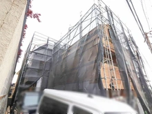 【神奈川県/横浜市神奈川区西寺尾】神奈川区西寺尾1丁目　B号棟/全2棟 建築中の外観：奥/全2棟