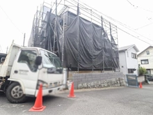 【神奈川県/横浜市保土ケ谷区新井町】保土ヶ谷区新井町　新築戸建 建築中の外観