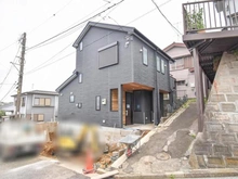 【神奈川県/横浜市南区六ツ川】南区六ッ川2丁目　新築戸建 建築中の外観