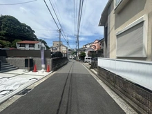 【神奈川県/横浜市保土ケ谷区鎌谷町】保土ヶ谷区鎌谷町　新築戸建 前面道路