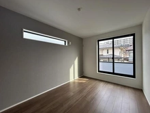 【神奈川県/横浜市保土ケ谷区法泉】保土ヶ谷区法泉3丁目1号棟　新築戸建 洋室