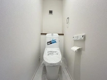 【神奈川県/横浜市保土ケ谷区法泉】保土ヶ谷区法泉3丁目1号棟　新築戸建 トイレ