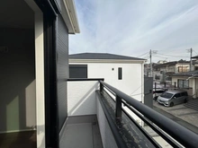 【神奈川県/横浜市保土ケ谷区法泉】保土ヶ谷区法泉3丁目1号棟　新築戸建 バルコニー