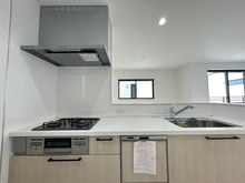 【神奈川県/横浜市保土ケ谷区法泉】保土ヶ谷区法泉3丁目2号棟　新築戸建 キッチン