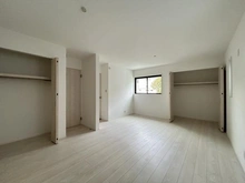 【神奈川県/横浜市保土ケ谷区法泉】保土ヶ谷区法泉3丁目2号棟　新築戸建 洋室