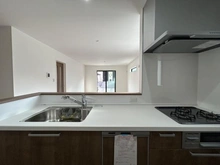 【神奈川県/横浜市保土ケ谷区法泉】保土ヶ谷区法泉3丁目3号棟　新築戸建 キッチン