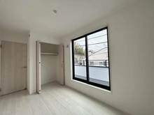 【神奈川県/横浜市保土ケ谷区法泉】保土ヶ谷区法泉3丁目4号棟　新築戸建 洋室