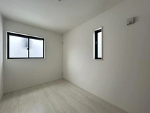 【神奈川県/横浜市保土ケ谷区法泉】保土ヶ谷区法泉3丁目4号棟　新築戸建 洋室