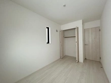 【神奈川県/横浜市保土ケ谷区法泉】保土ヶ谷区法泉3丁目4号棟　新築戸建 洋室