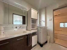 【神奈川県/横浜市南区南太田】 南区南太田4丁目　中古戸建 洗面所