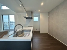 【神奈川県/横浜市南区六ツ川】南区六ツ川4丁目　新築戸建 キッチン