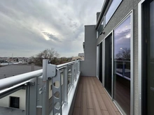 【神奈川県/横浜市南区六ツ川】南区六ツ川4丁目　新築戸建 眺望：ウッドデッキのバルコニースペース