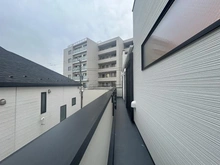 【神奈川県/横浜市南区別所】南区別所4丁目　新築戸建 バルコニー