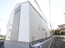 【神奈川県/横浜市保土ケ谷区仏向町】保土ヶ谷区仏向町　新築戸建　B号棟（全2棟） 外観：全2棟中央