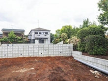 【神奈川県/横浜市神奈川区菅田町】神奈川区菅田町　新築戸建　2号棟/全2棟 現地（建築前）：全2棟・奥側