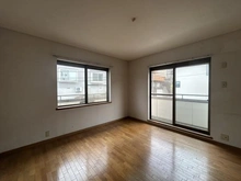 【神奈川県/横浜市保土ケ谷区峰岡町】保土ケ谷区峰岡町2丁目 　戸建 洋室
