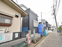 【神奈川県/横浜市神奈川区六角橋】横浜市神奈川区六角橋6丁目　新築戸建 前面道路