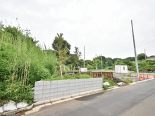【神奈川県/横浜市神奈川区菅田町】神奈川区菅田町新築戸建1号棟（全12区画） 建築中の外観：全１２区画