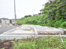 【神奈川県/横浜市神奈川区菅田町】神奈川区菅田町新築戸建3号棟（全12区画） 建築中の外観：全１２区画