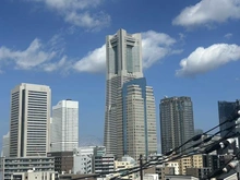 【神奈川県/横浜市西区御所山町】西区御所山町　戸建 眺望：ルーフバルコニーからランドマークタワーを一望できます（2倍率撮影）。