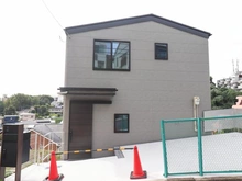【神奈川県/横浜市神奈川区松見町】神奈川区松見町1丁目　新築戸建 建築中の外観