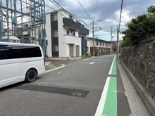 【神奈川県/横浜市鶴見区東寺尾】横浜市鶴見区東寺尾1丁目 新築一戸建てB号棟 前面道路：（約6.8m）