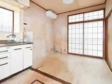 【神奈川県/横浜市西区西戸部町】横浜市西区西戸部町1丁目中古戸建 ダイニングキッチン