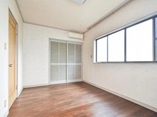 【神奈川県/横浜市西区西戸部町】横浜市西区西戸部町1丁目中古戸建 洋室