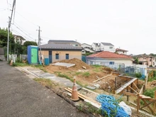 【神奈川県/横浜市西区境之谷】西区境之谷　新築戸建 建築中の外観