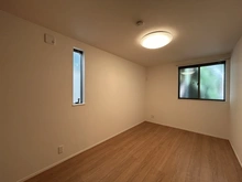 【神奈川県/横浜市港北区大豆戸町】横浜市港北区大豆戸町　中古戸建 サービスルーム（納戸）