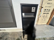 【神奈川県/横浜市磯子区滝頭】磯子区滝頭中古戸建 宅配ボックス