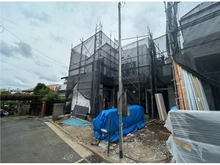 【神奈川県/横浜市保土ケ谷区峰岡町】保土ヶ谷区峰岡町2丁目　新築戸建　5号棟／全5棟 建築中の外観