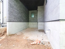 【神奈川県/横浜市南区三春台】南区三春台　新築戸建 建築中の外観
